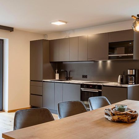 Zugspitz Suites Lermoos By Alps Resorts Exteriör bild