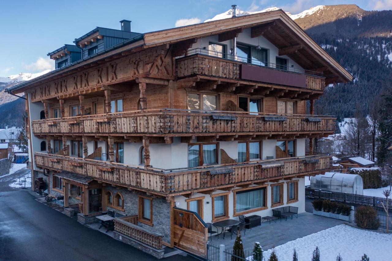 Zugspitz Suites Lermoos By Alps Resorts Exteriör bild