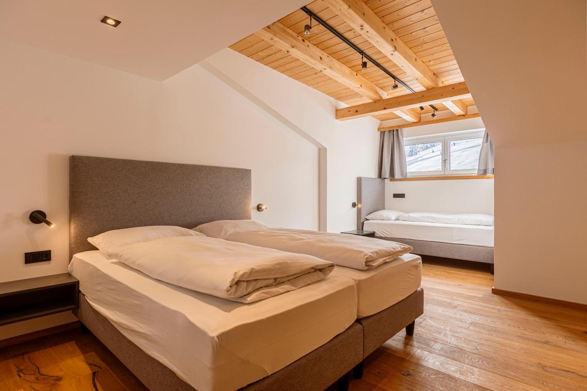 Zugspitz Suites Lermoos By Alps Resorts Exteriör bild