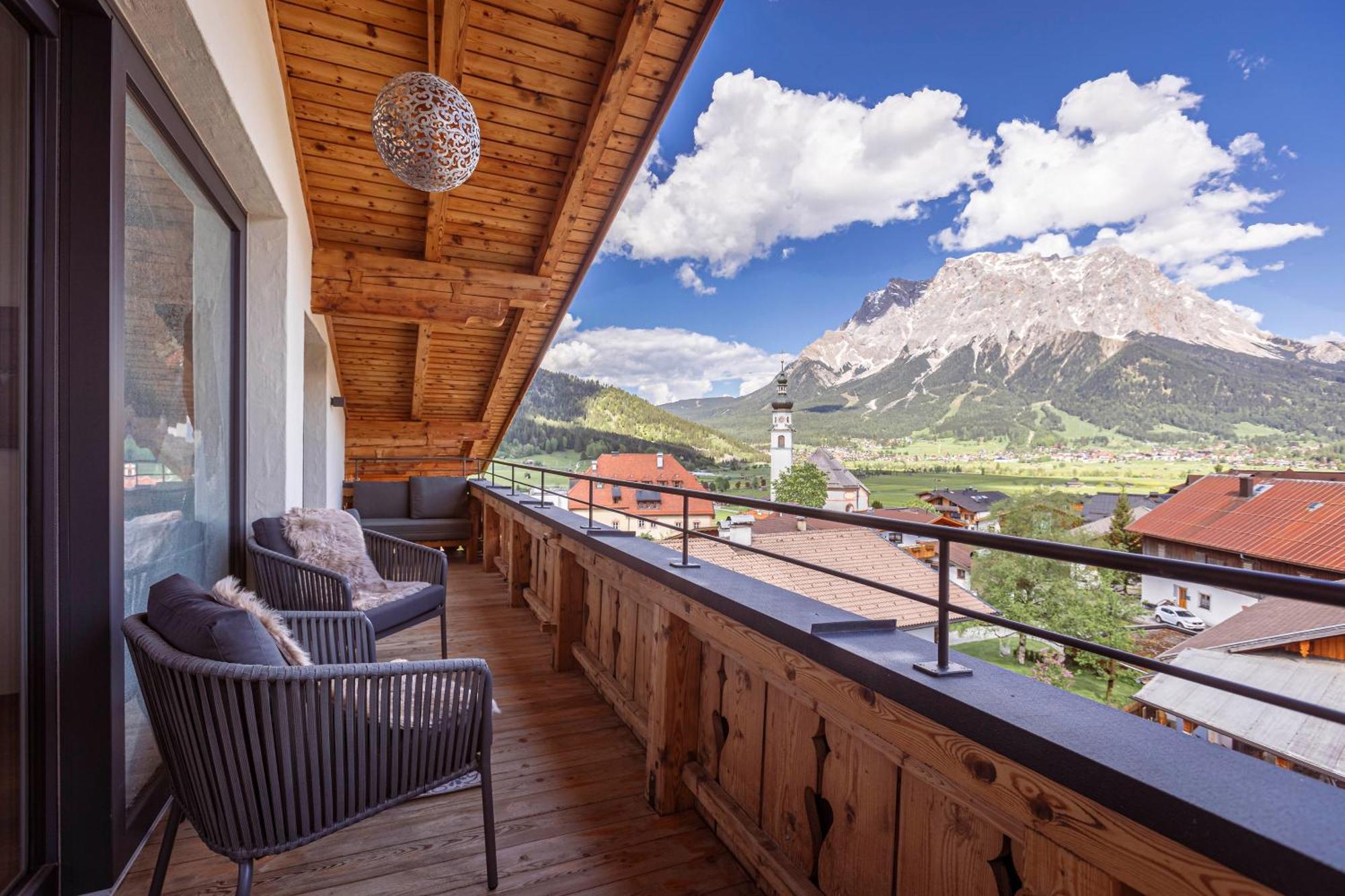 Zugspitz Suites Lermoos By Alps Resorts Exteriör bild