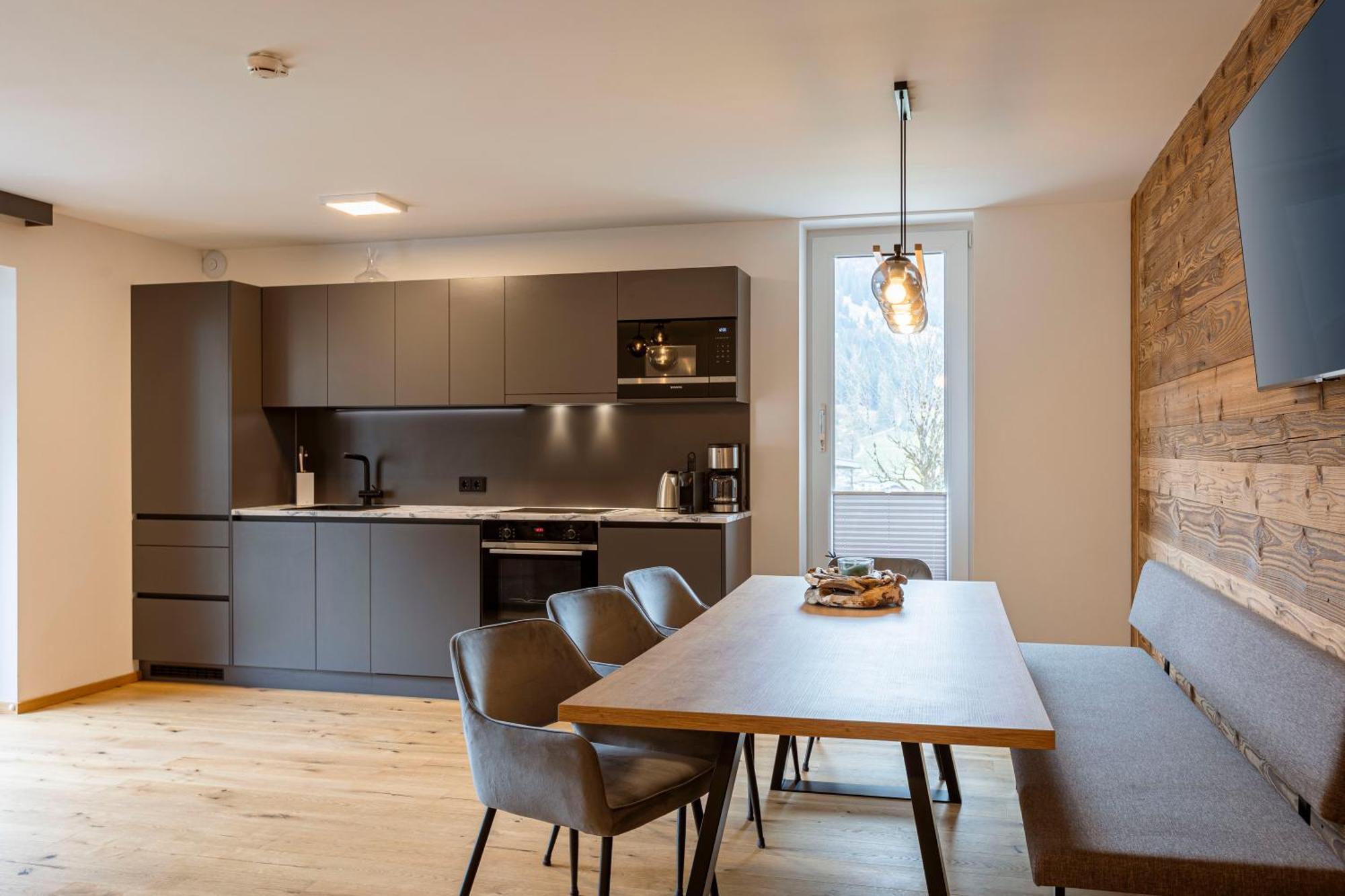 Zugspitz Suites Lermoos By Alps Resorts Exteriör bild