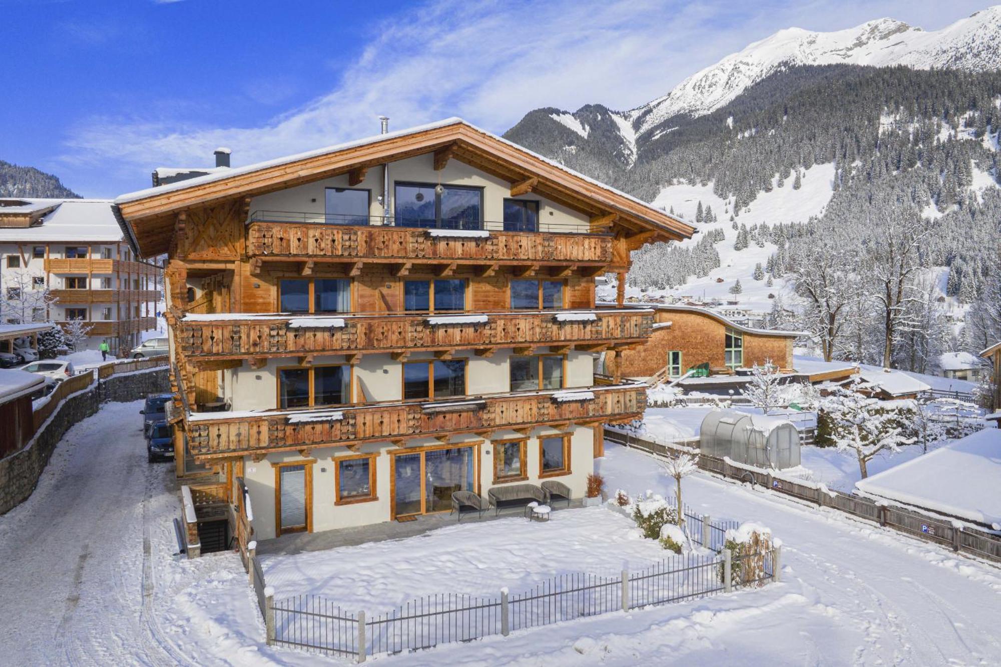 Zugspitz Suites Lermoos By Alps Resorts Exteriör bild